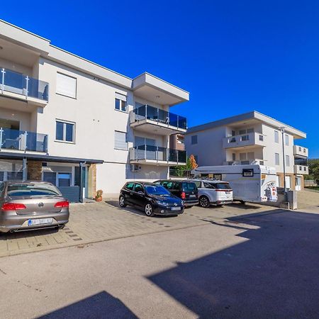 Apartment Sajo Crikvenica Bagian luar foto